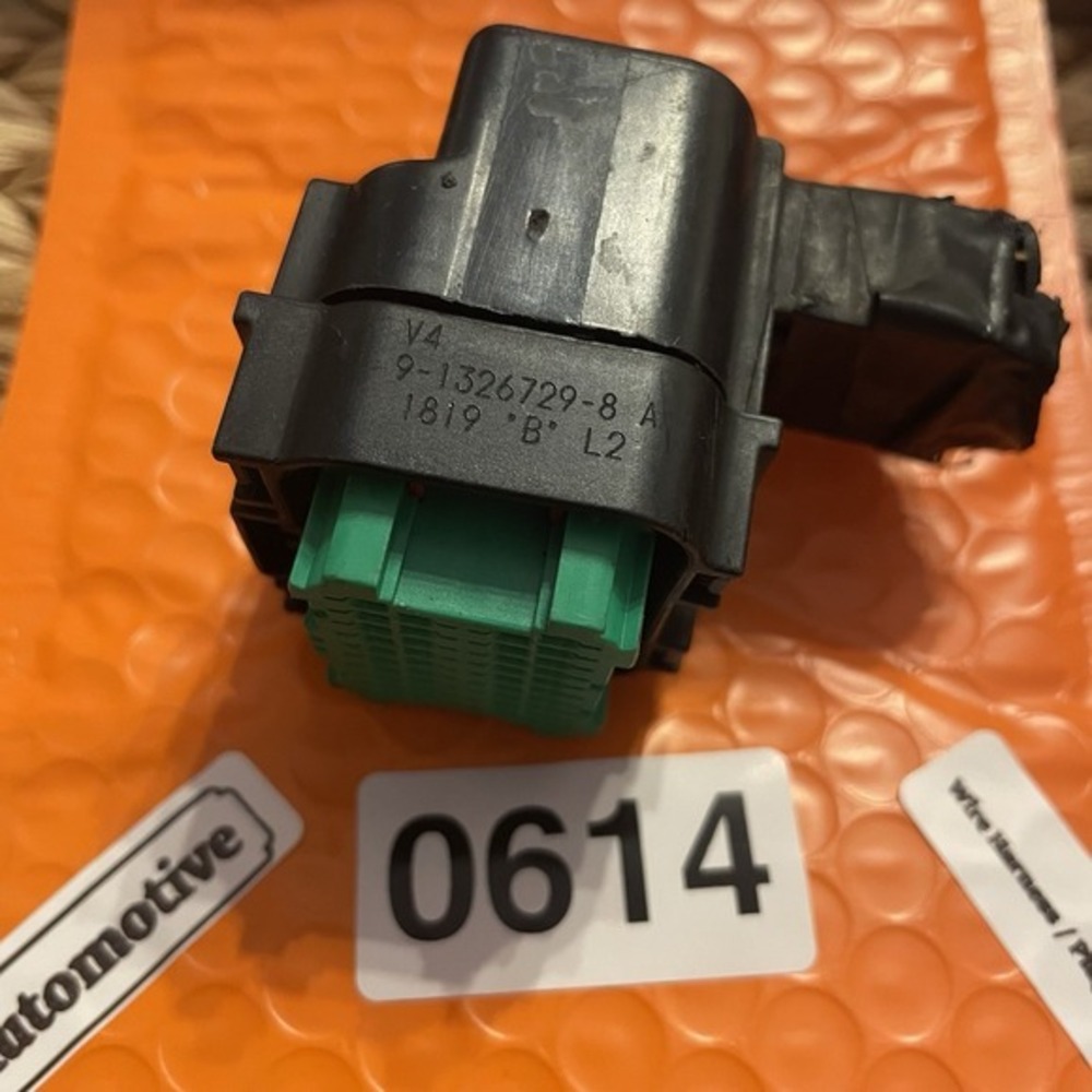 03-10 Dodge Jeep Ram PCM ECU Green Connector Plug Pigtail 9-1326729-8 #️⃣0614